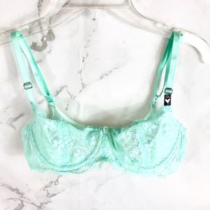 NWT Victoria’s Secret teal unlined lace bralette